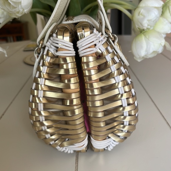 Kate Spade gold and white rattan style bag - Picture 5 of 11
